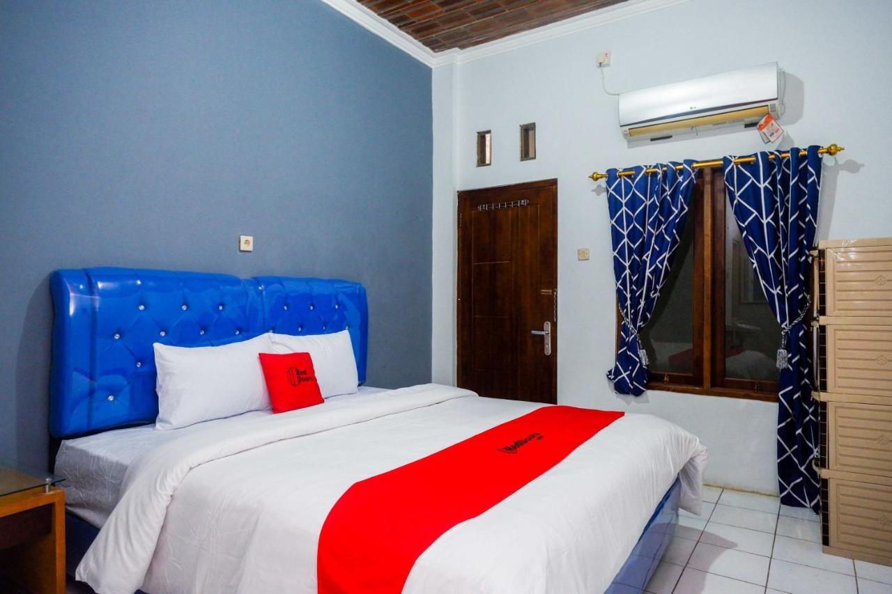 Hotel Reddoorz At Pakuncen Malioboro Yogyakarta Extérieur photo