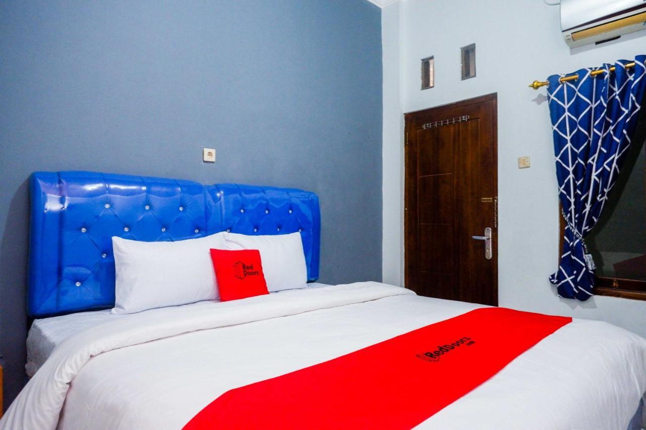 Hotel Reddoorz At Pakuncen Malioboro Yogyakarta Extérieur photo