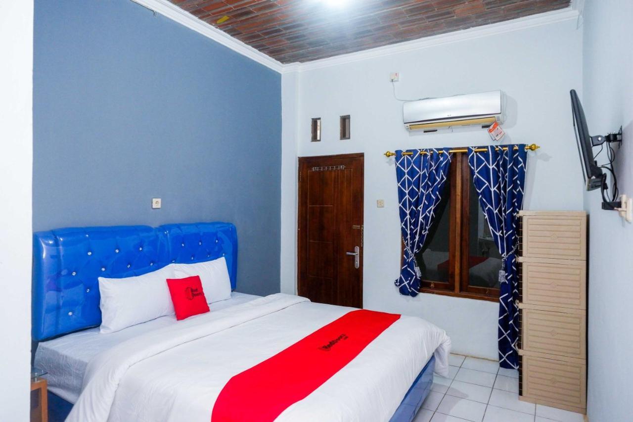 Hotel Reddoorz At Pakuncen Malioboro Yogyakarta Extérieur photo